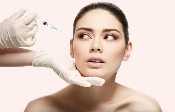 برای گودی زیر چشم ژل بهتره یا چربی